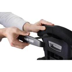 Maxi-Cosi Rodi AP Booster Seat -METRO BABY SHOP 017757 maxi cosi rodi nomad black headrest vibration dampener 01 1050x1050 1