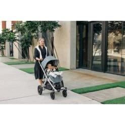 Uppababy VISTA V3 With Bassinet VARIOUS COLOURS -METRO BABY SHOP 0303 VIS CLM AUToddler 571