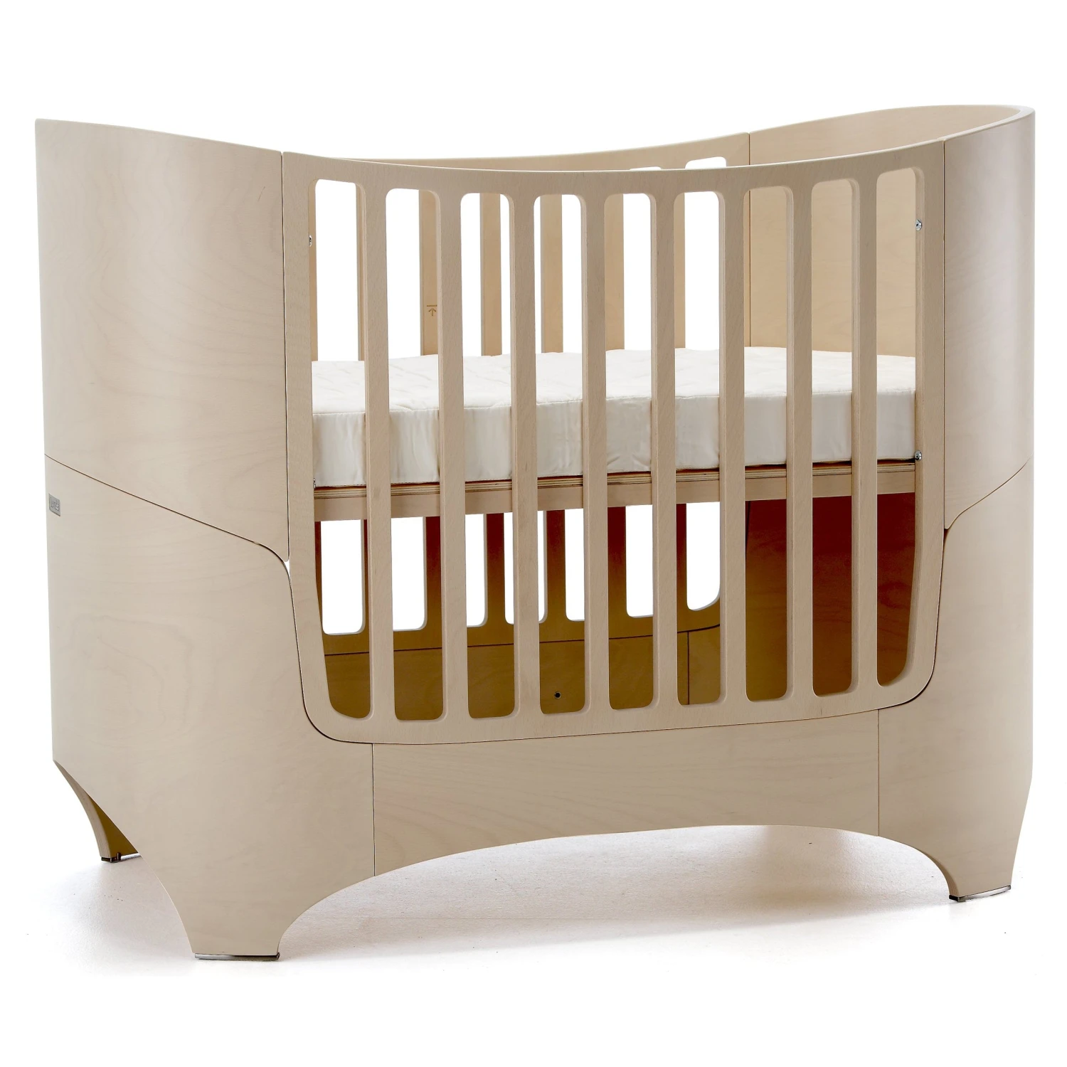 Leander Classic Cot - Whitewash 1 Leander Classic Cot - Whitewash