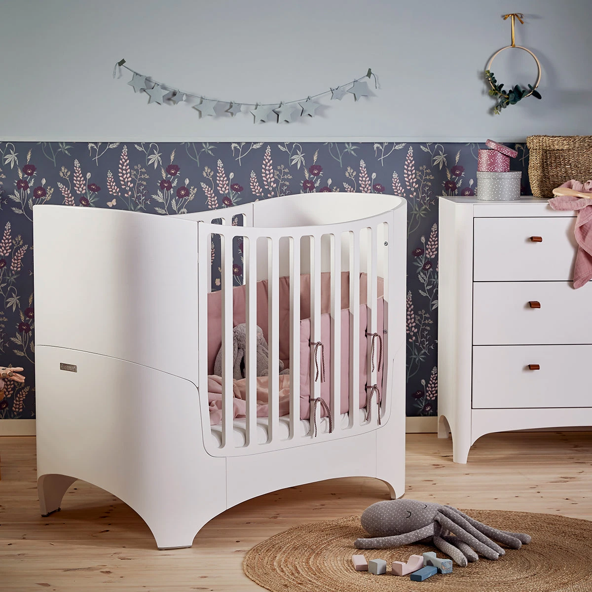 Leander Classic Cot - White 6 Leander Classic Cot - White - Image 6