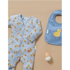 Animal Bib VARIOUS COLOURS 5 Animal Bib VARIOUS COLOURS -METRO BABY SHOP 2649896 22770021 13876035