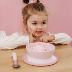 Stick & Stay Suction Divided Bowl VARIOUS COLOURS -METRO BABY SHOP 61160800 OXO Tot Stick Stay Suction Bowl Blossom 3 720x 9ad61b78 f226 4fbc a538 9782bc4ff176