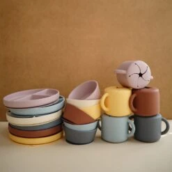 Mushie Silicone Bowl VARIOUS COLOURS -METRO BABY SHOP 7O0A0932 p