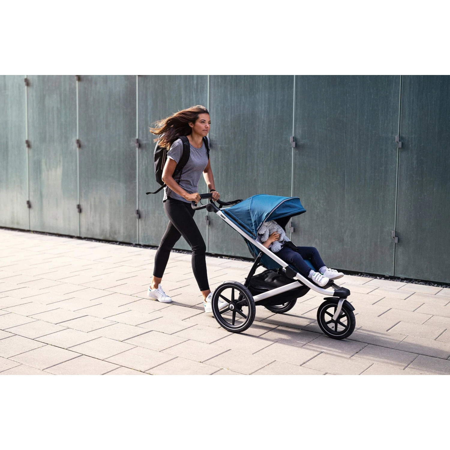 Thule Urban Glide 2 VARIOUS COLOURS 8 Thule Urban Glide 2 VARIOUS COLOURS - Image 8