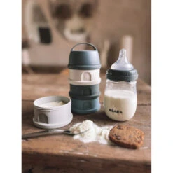 Beaba Formula And Snack Container VARIOUS COLOURS -METRO BABY SHOP 911712 3 1024x1024 0800c743 fe95 49e5 8d82 0cbdb12678d1