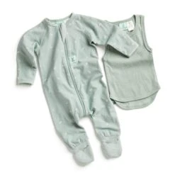 Baby Essentials Gift Pack - Sage 5 Baby Essentials Gift Pack - Sage -METRO BABY SHOP BABY ESSENTIALS FLAT LAY