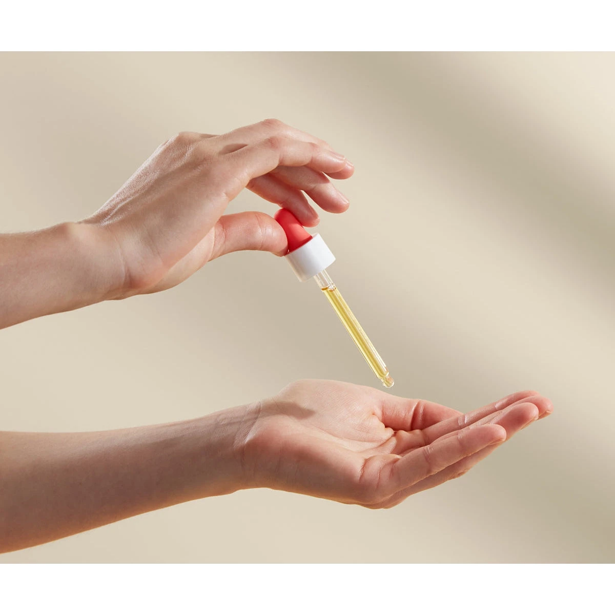 Skin & Scar Oil 50ml 2 Skin & Scar Oil 50ml - Image 2