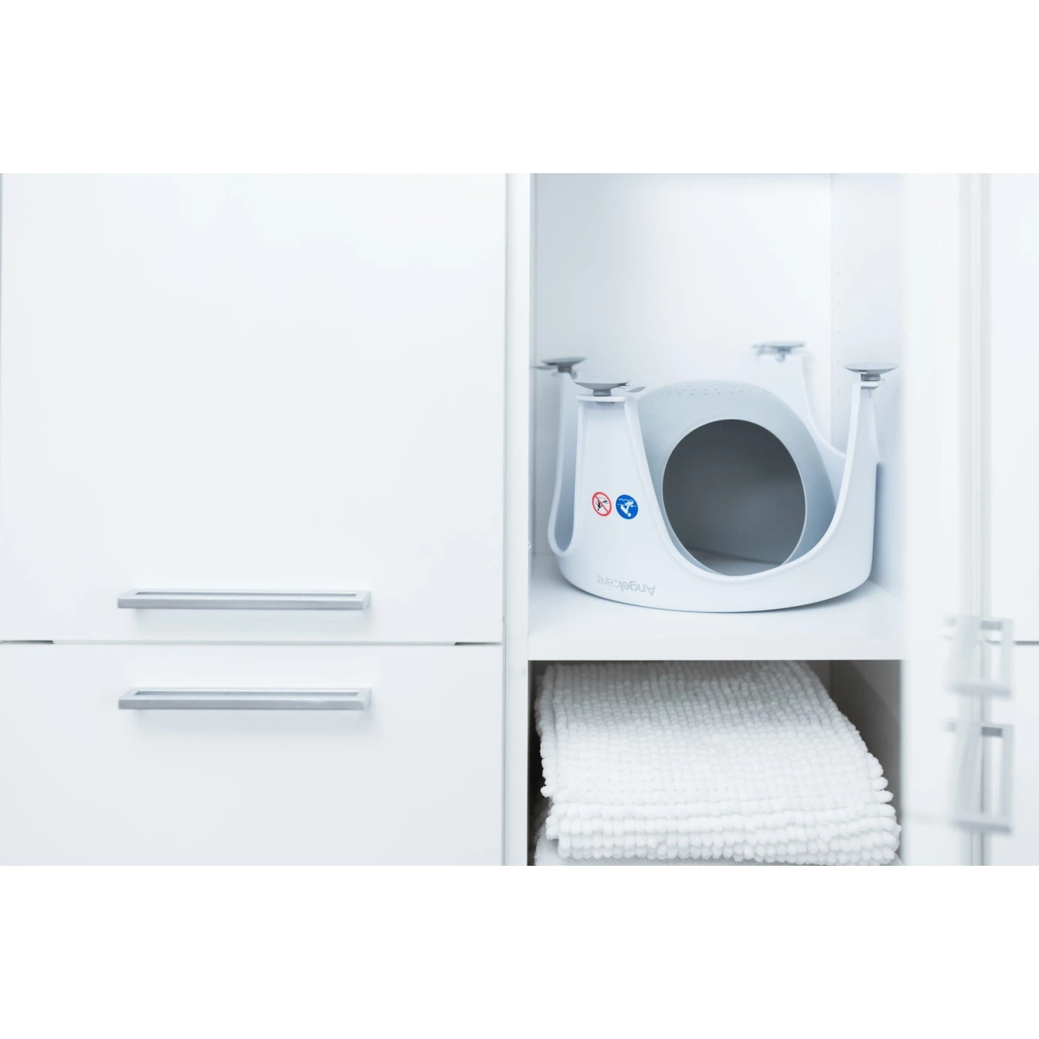 Angelcare Bath Ring Seat - Light Grey 5 Angelcare Bath Ring Seat - Light Grey - Image 5