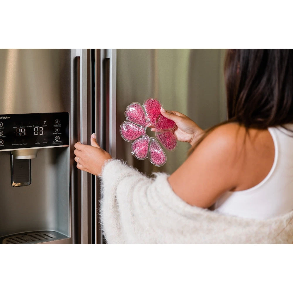 Woman Heat & Ice Pack For Breasts 5 Woman Heat & Ice Pack For Breasts - Image 5