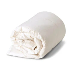 Wool Filled Cot Quilt -METRO BABY SHOP DSC 8483 1000x 4214985f c9d8 4f76 8004 9935a5be78d4