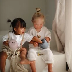 Mushie Snack Cup VARIOUS COLOURS 31 Mushie Snack Cup VARIOUS COLOURS -METRO BABY SHOP Dante Bella 72 snackcup p