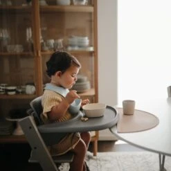 Mushie Dinner Bowl Square - Set Of 2 VARIOUS COLOURS -METRO BABY SHOP Flatlays noara 126of139 p