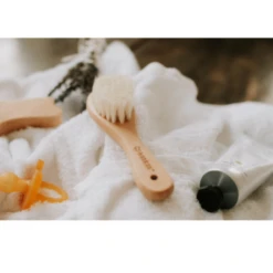 Haakaa Goats Wool Hair Brush & Comb Set -METRO BABY SHOP HaakaaBrushandComb 5 5000x 75f050f2 9088 4388 8e11 4cc2ffcf4017