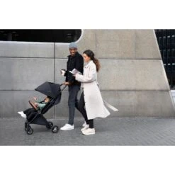 Silver Cross Jet 3 Pram -METRO BABY SHOP JET3Black Lifestyle5423