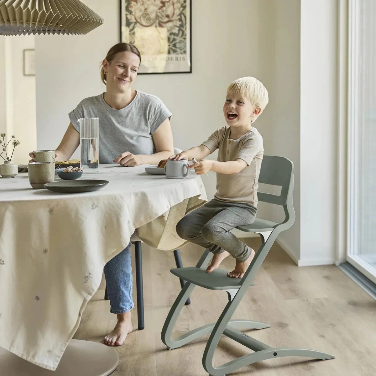 Leander Louie Highchair VARIOUS COLOURS 4 Leander Louie Highchair VARIOUS COLOURS - Image 4