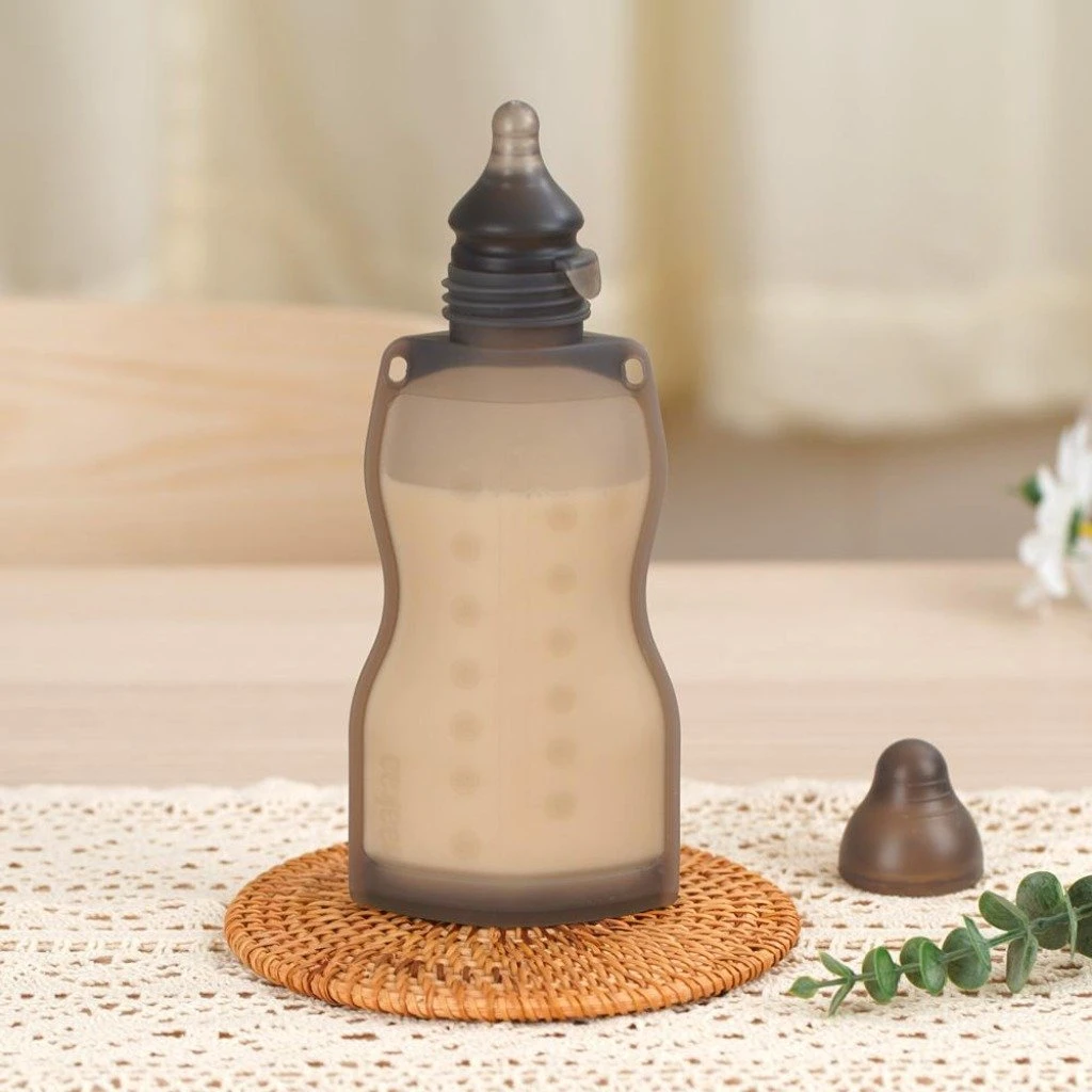 Haakaa Squeeze & Feed Bag Combo 2 Haakaa Squeeze & Feed Bag Combo - Image 2