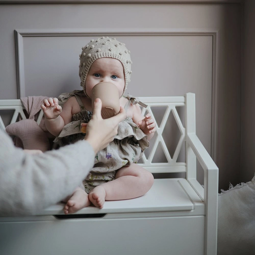 Mushie Silicone Sippy Cup VARIOUS COLOURS 7 Mushie Silicone Sippy Cup VARIOUS COLOURS - Image 7