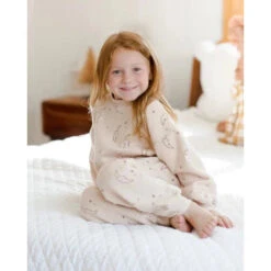 Relaxed Sweatshirt VARIOUS STYLES -METRO BABY SHOP RYLEE CRU AW23DROP3 LIFESTYLE 81