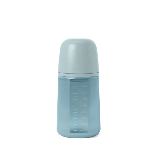 Suavinex All Silicone Bottle 240ml VARIOUS COLOURS 2 Suavinex All Silicone Bottle 240ml VARIOUS COLOURS - Image 2