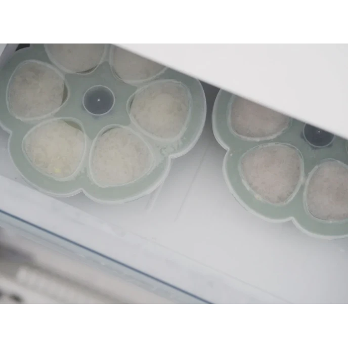 Beaba Silicone Multiportions 6 X 150ml - Sage Green 2 Beaba Silicone Multiportions 6 X 150ml - Sage Green - Image 2