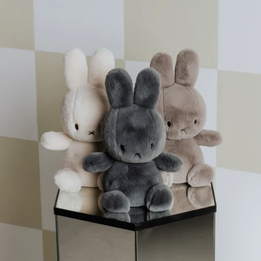 Cozy Miffy Sitting In Giftbox VARIOUS COLOURS 1 Cozy Miffy Sitting In Giftbox VARIOUS COLOURS