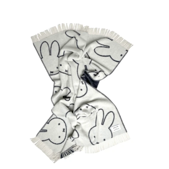 Miffy Blanket VARIOUS COLOURS 3 Miffy Blanket VARIOUS COLOURS - Image 3