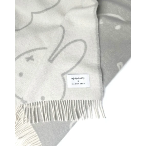 Miffy Blanket VARIOUS COLOURS 4 Miffy Blanket VARIOUS COLOURS - Image 4