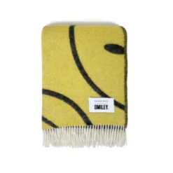 Smiley Blanket VARIOUS COLOURS PRE ORDER JULY