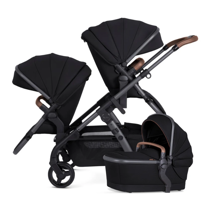 Silver Cross Wave 3 Pram (Licorice) PRE ORDER 2 Silver Cross Wave 3 Pram (Licorice) PRE ORDER - Image 2