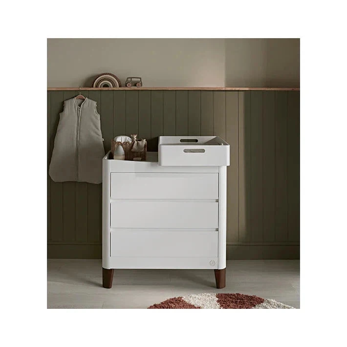 Serena Dresser 1 Serena Dresser