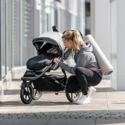 Thule Urban Glide 2 VARIOUS COLOURS 14 Thule Urban Glide 2 VARIOUS COLOURS -METRO BABY SHOP Thule Urban Glide 2 1350x1350 1