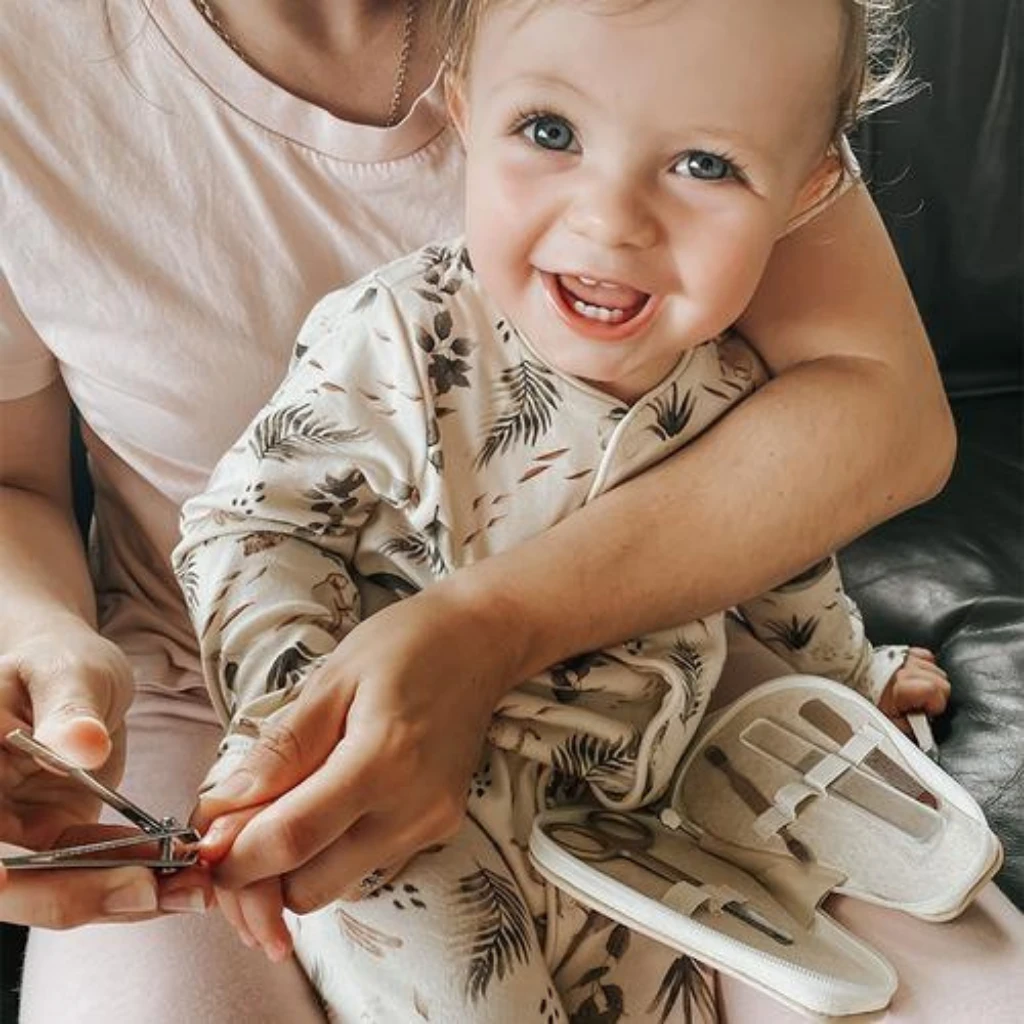 Haakaa Pear-Fect Manicure Kit 4 Haakaa Pear-Fect Manicure Kit - Image 4