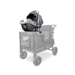 Car Seat Adapter -METRO BABY SHOP W4 Car Seat Adapter on Luxe