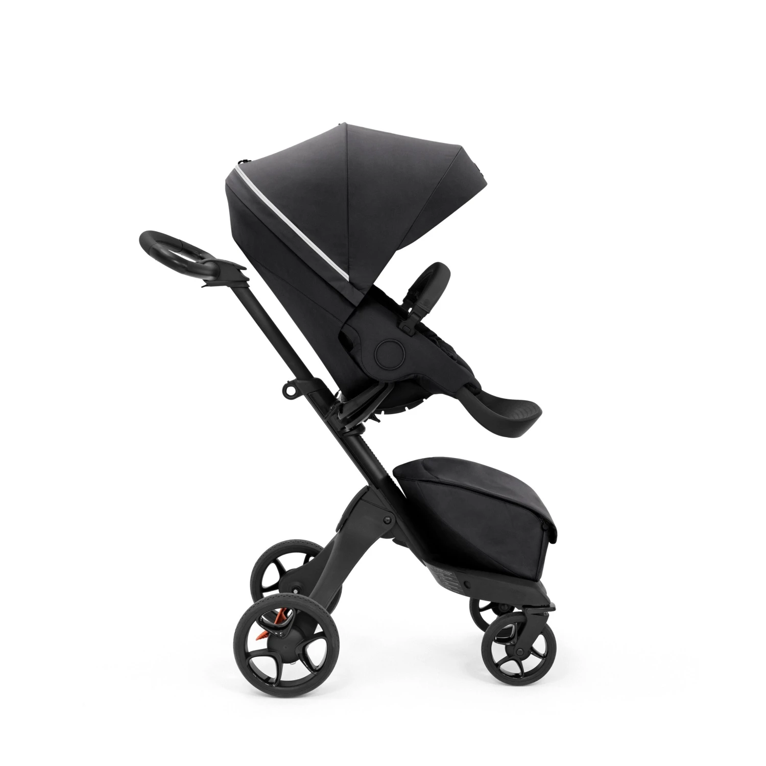 Stokke Xplory X Carry Cot - Rich Black 5 Stokke Xplory X Carry Cot - Rich Black - Image 5