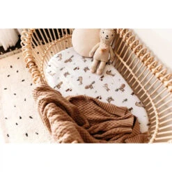 Diamond Knit Organic Baby Blanket - Hazelnut -METRO BABY SHOP blankets hazelnut diamond knit organic baby blanket 4 1000x e9d42cc9 7301 4ec0 aa17 fa0a153df2aa