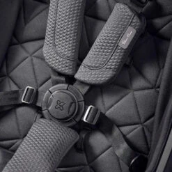 Silver Cross Clic Travel Pram VARIOUS COLOURS -METRO BABY SHOP clic magnet lifestyle 3