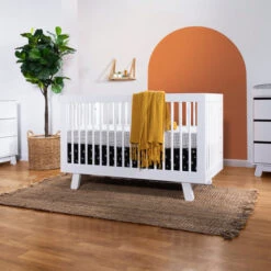 Babyletto Hudson Convertible Cot -METRO BABY SHOP dbl4xqdjx75bg2b9tkzr 720x 9fbbbacf 1bd9 478b ae50 cddece74107a
