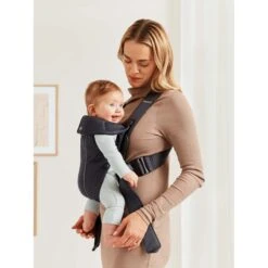 Baby Carrier Mini 3D Mesh - Anthracite -METRO BABY SHOP en 021013 baby carrier mini anthracite 3d mesh lookbook babybjorn 02