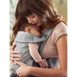 Baby Carrier Mini 3D Mesh - Light Grey -METRO BABY SHOP en 021018 baby carrier mini grey 3d mesh lifestyle 05