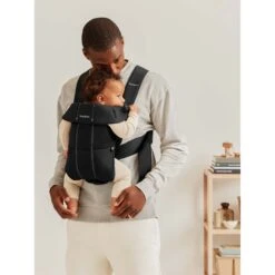 Baby Carrier Mini Cotton - Black -METRO BABY SHOP en 021056 baby carrier mini black cotton lookbook babybjorn 03