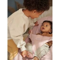 Bouncer Bliss Cotton Petal Quilt - Dusty Pink 16 Bouncer Bliss Cotton Petal Quilt - Dusty Pink -METRO BABY SHOP en gb babybjorn bouncer bliss dusty pink cotton petal quilt 01