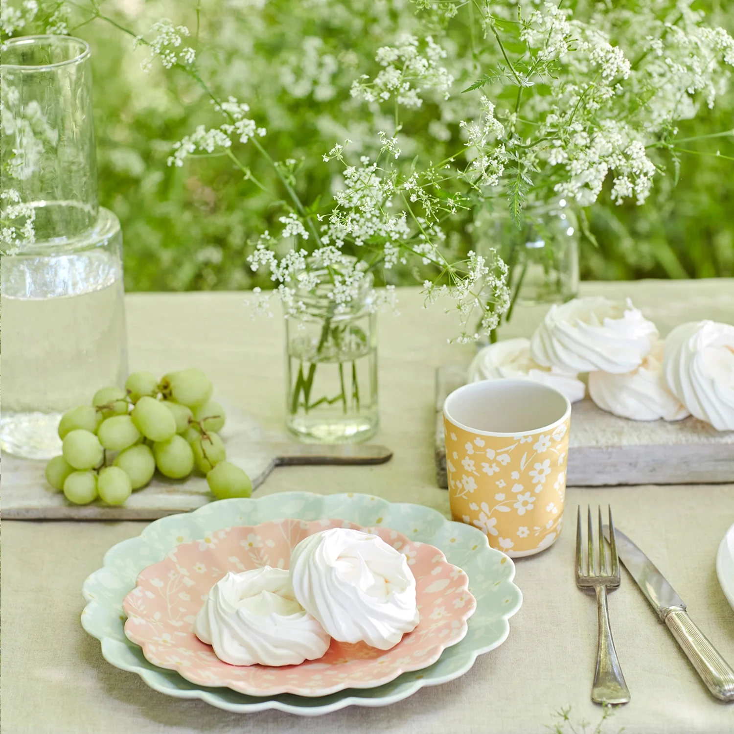 Meri-Meri Floral Reusable Bamboo Cups 3 Meri-Meri Floral Reusable Bamboo Cups - Image 3