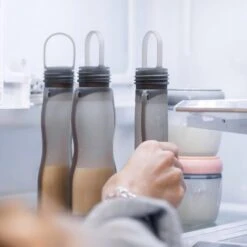 Haakaa Silicone Milk Storage Bags -METRO BABY SHOP milkstoragebag fridge