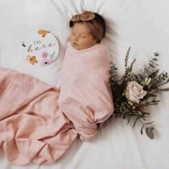 Organic Muslin Wrap - Musk Pink -METRO BABY SHOP musk pink organic muslin wrap 279258 1000x 7bed5c69 8cf5 4433 82f4 48cd6b0d3a0e