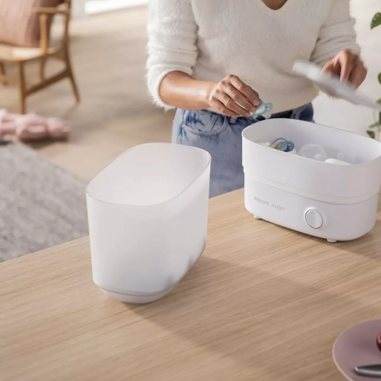 Avent Baby Bottle Steriliser - White 5 Avent Baby Bottle Steriliser - White - Image 5